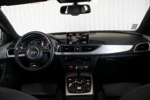 Audi A6 quattro